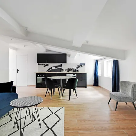 Apartment Refreshing 2bd-6p - 18th Ard